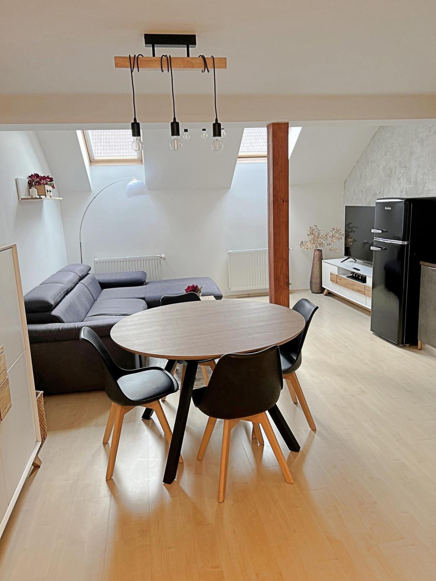 Mezonetovy Apartman V Centru Прага Екстер'єр фото
